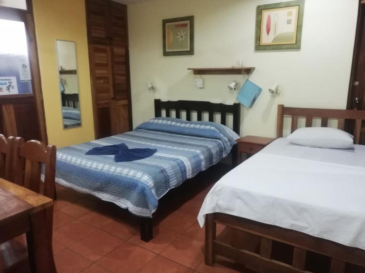 Hotel Isolina Beach Potrero  Extérieur photo