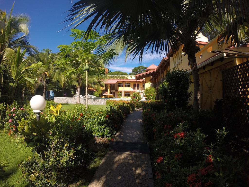 Hotel Isolina Beach Potrero  Extérieur photo