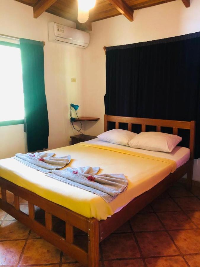 Hotel Isolina Beach Potrero  Extérieur photo